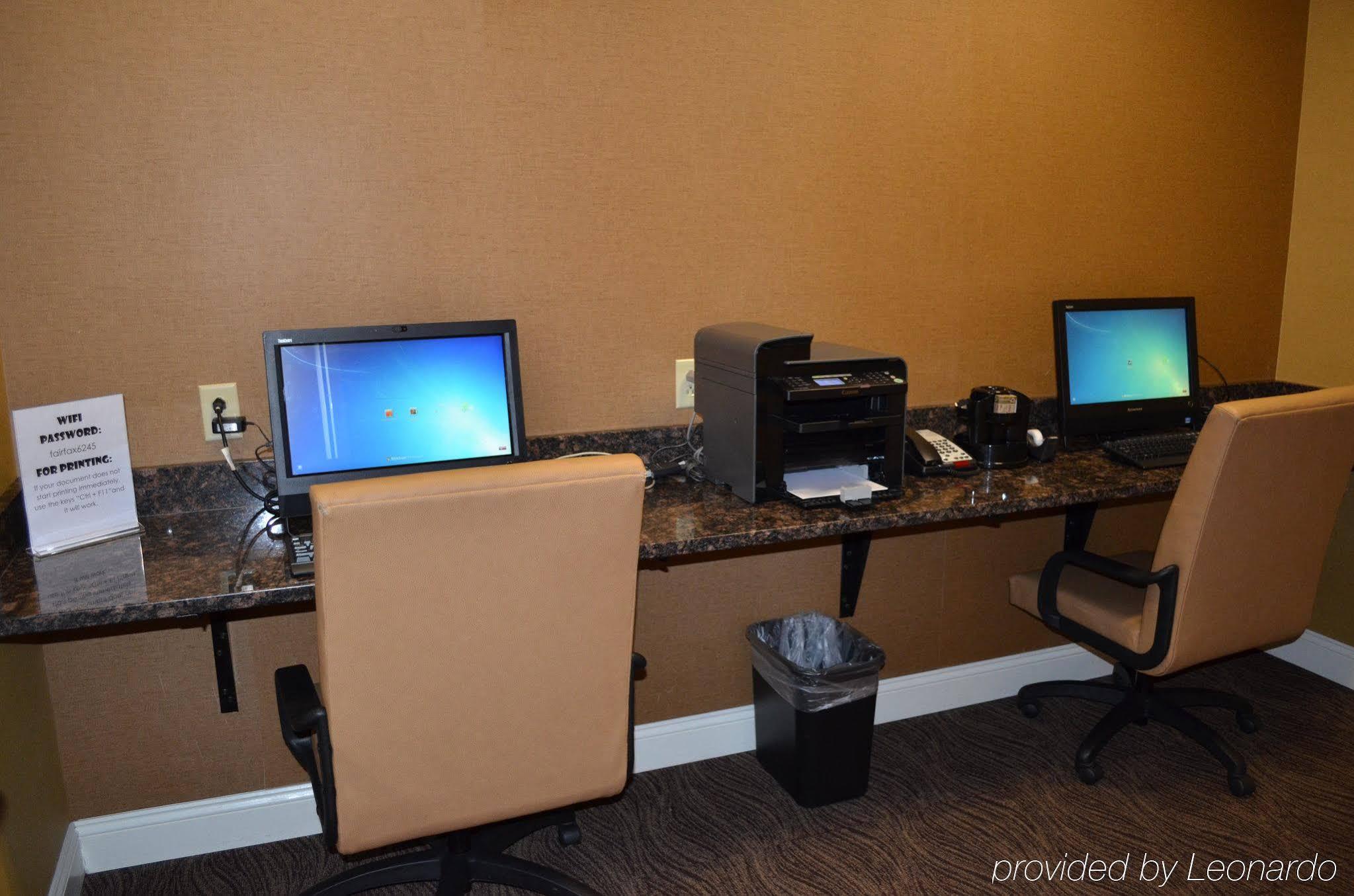 Holiday Inn Express & Suites - Smithfield/Selma By Ihg Екстер'єр фото