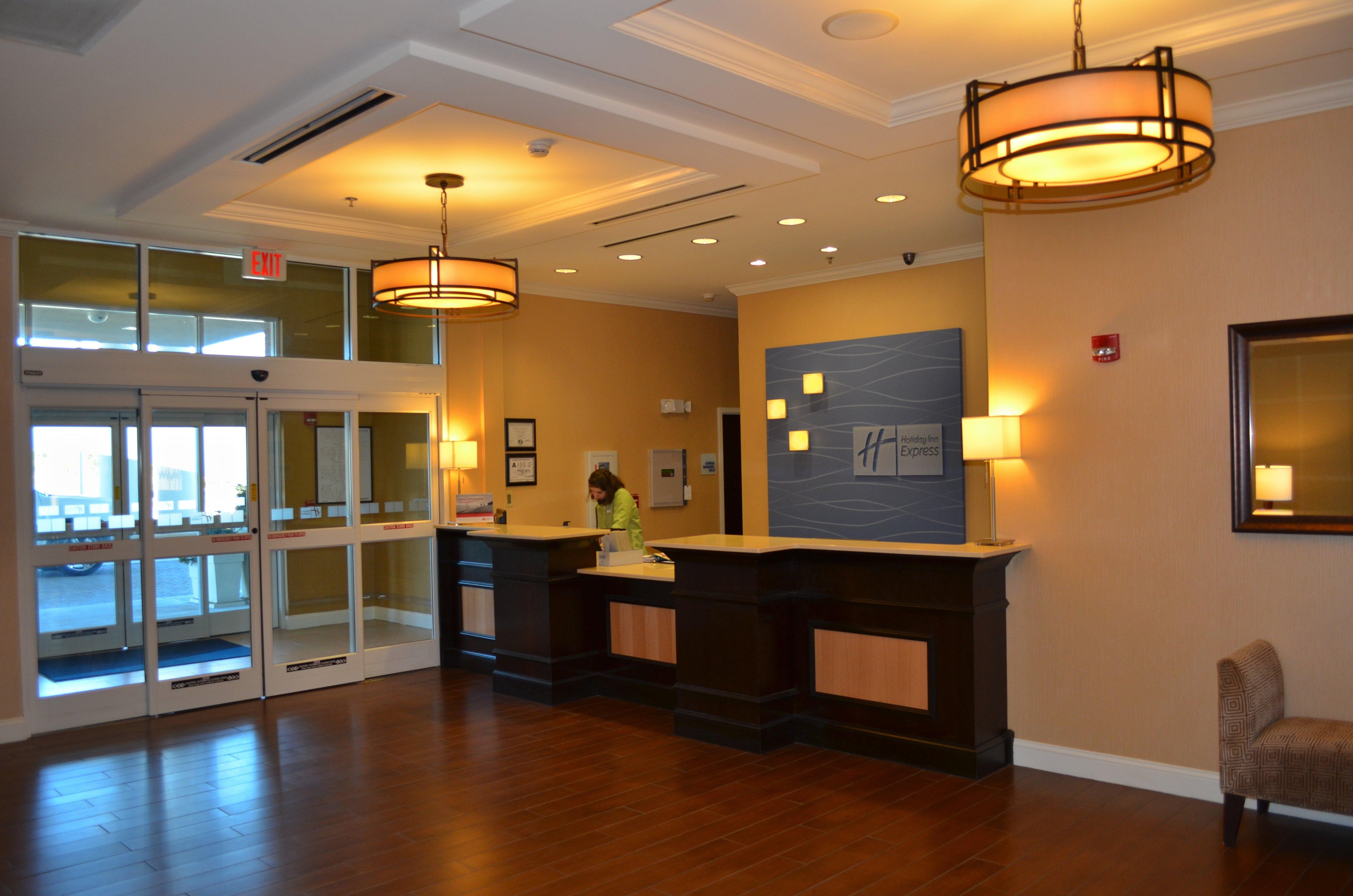Holiday Inn Express & Suites - Smithfield/Selma By Ihg Екстер'єр фото