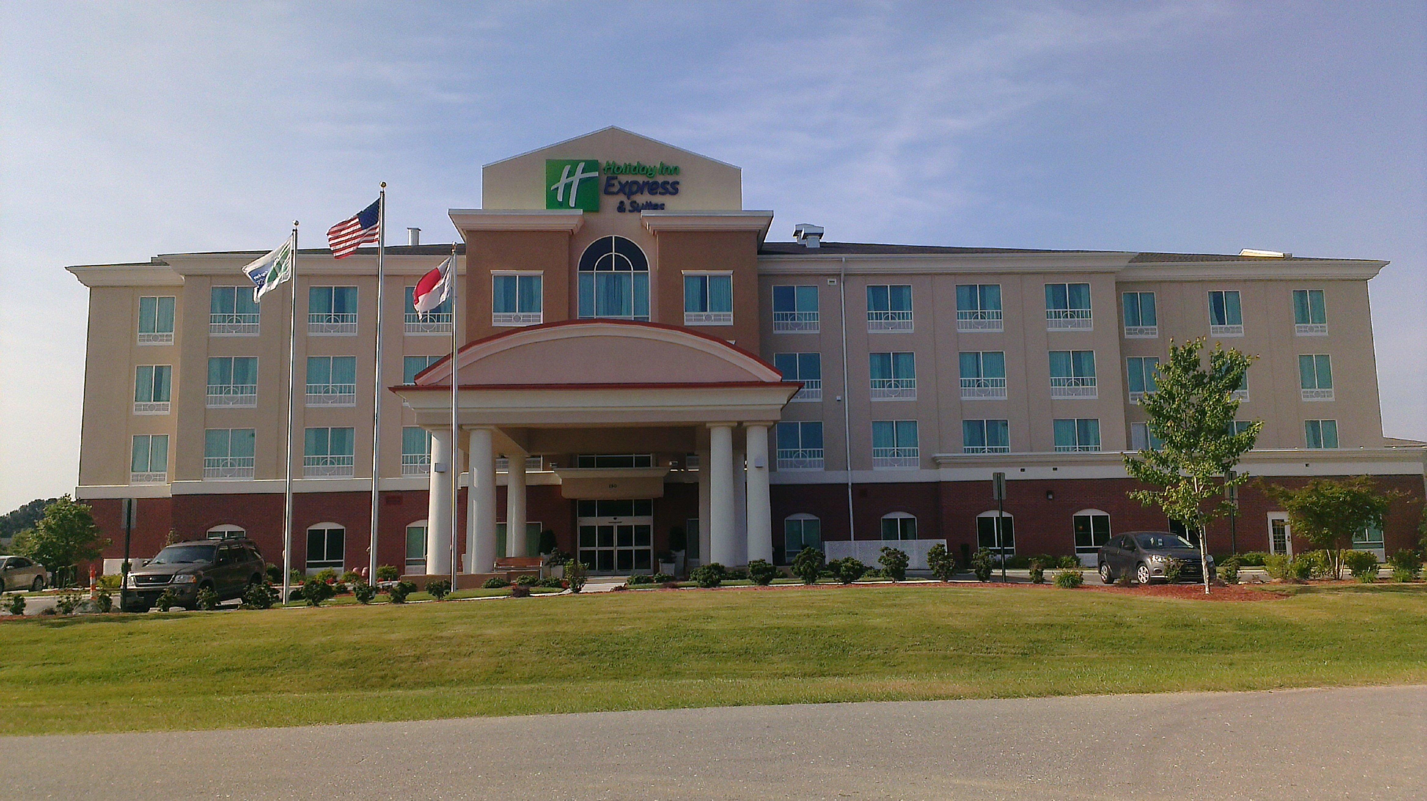 Holiday Inn Express & Suites - Smithfield/Selma By Ihg Екстер'єр фото
