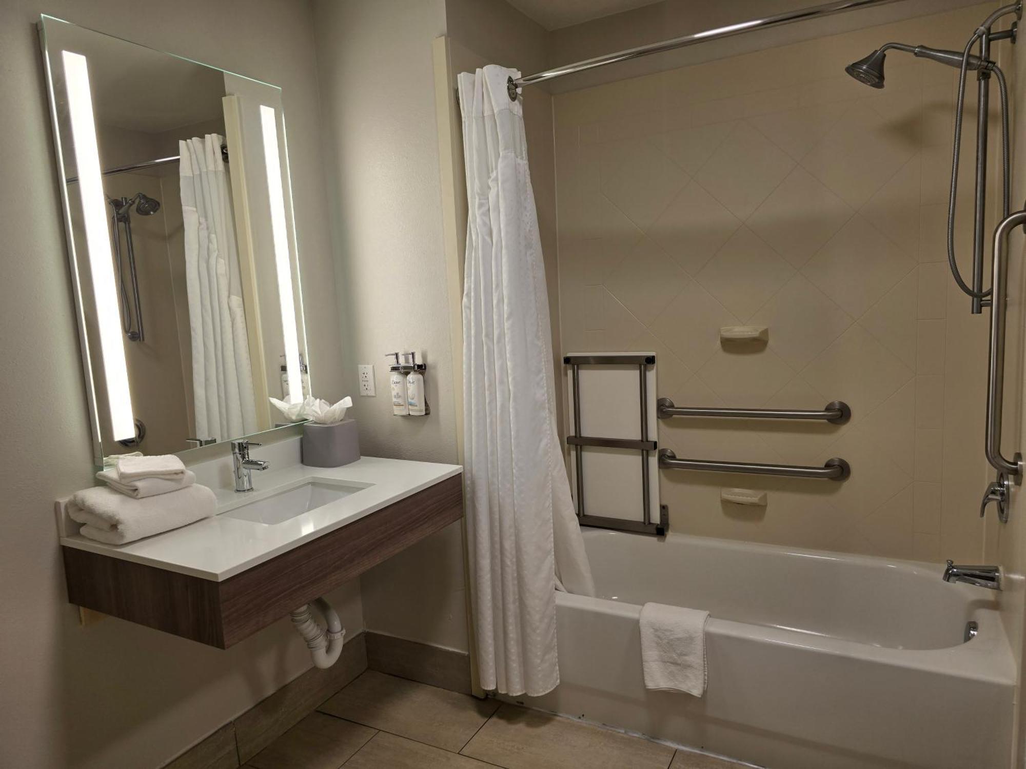 Holiday Inn Express & Suites - Smithfield/Selma By Ihg Екстер'єр фото